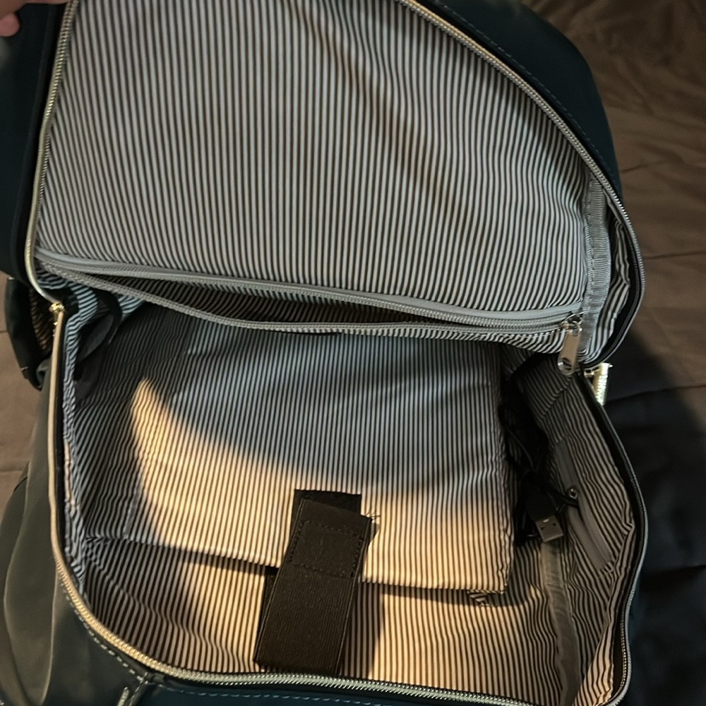 Backpack. NWOT - Picture 4 of 7